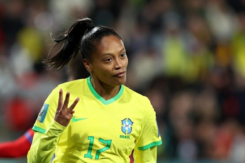 Diễn biến hiệp 2 tiến tới cú hat-trick của tuyển nữ Brazil theo uk88